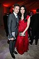 laura prepon topher grace art of elysium 2015 gala 05