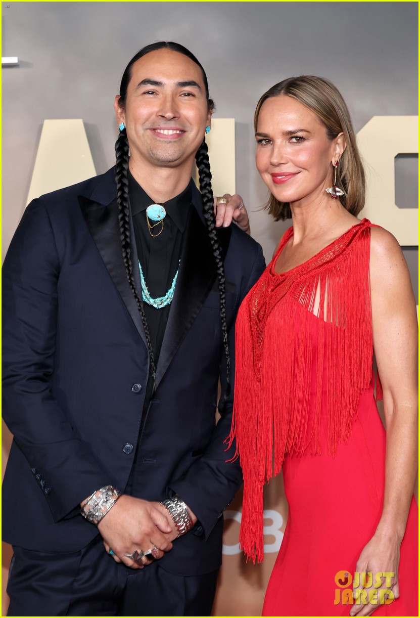 luke grimes arielle kebbel more attend marshals premiere 115285899