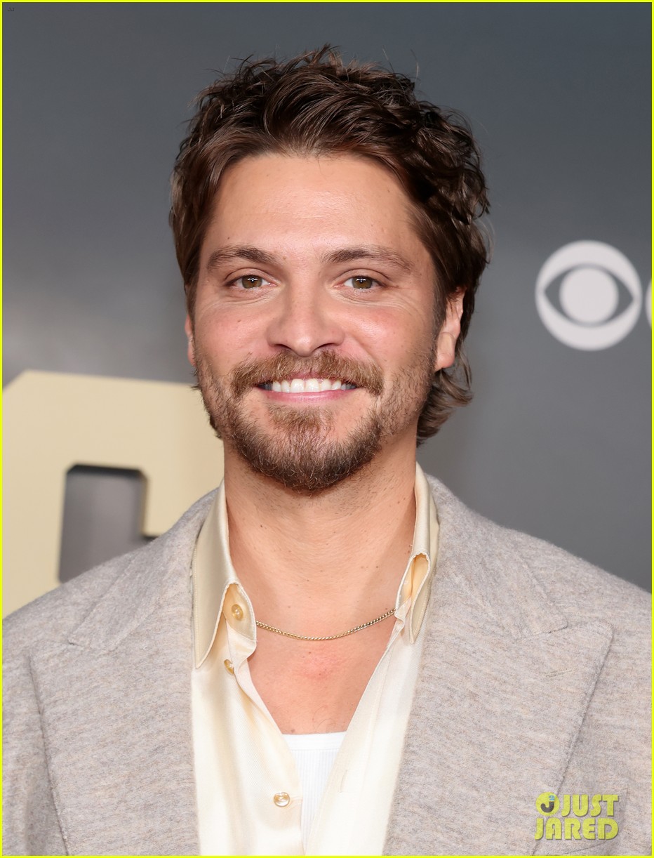 luke grimes arielle kebbel more attend marshals premiere 175285905