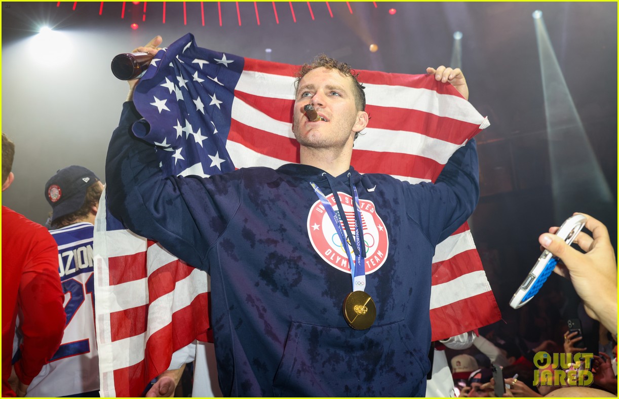 team usa mens hockey celebrates 135285321