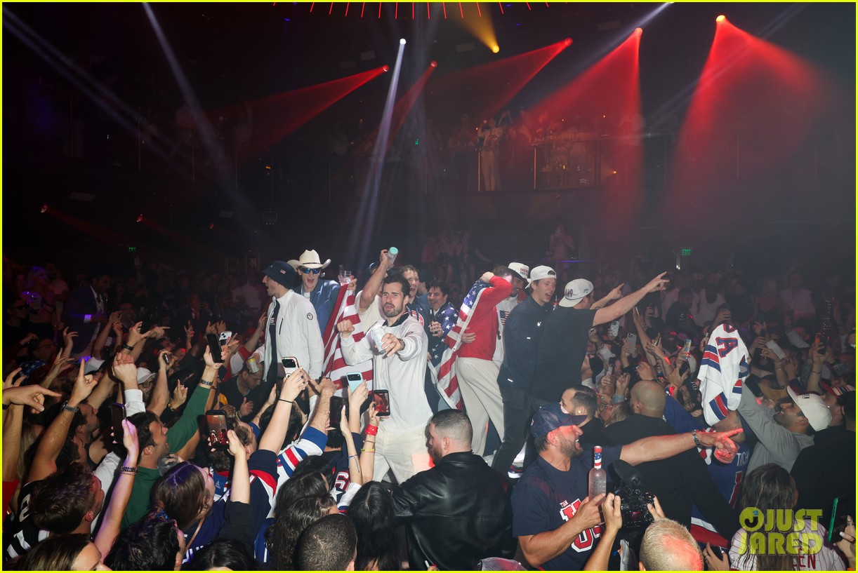 team usa mens hockey celebrates 155285323